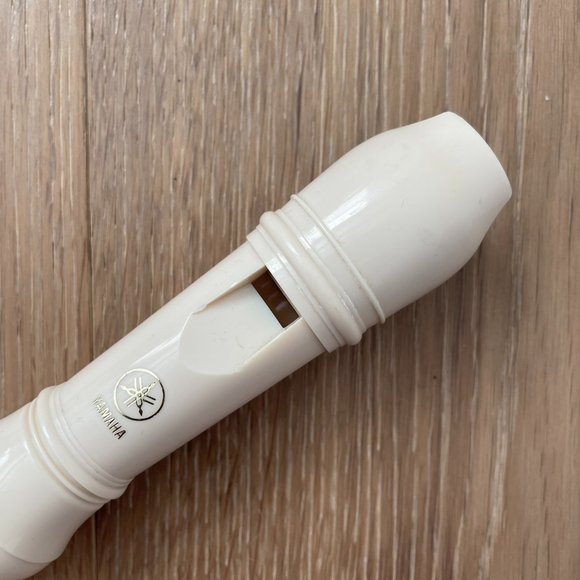 Yamaha Recorder YRS-24B Plastic Soprano Natural Ivory Baroque Fingering Key C - Picture 3 of 9